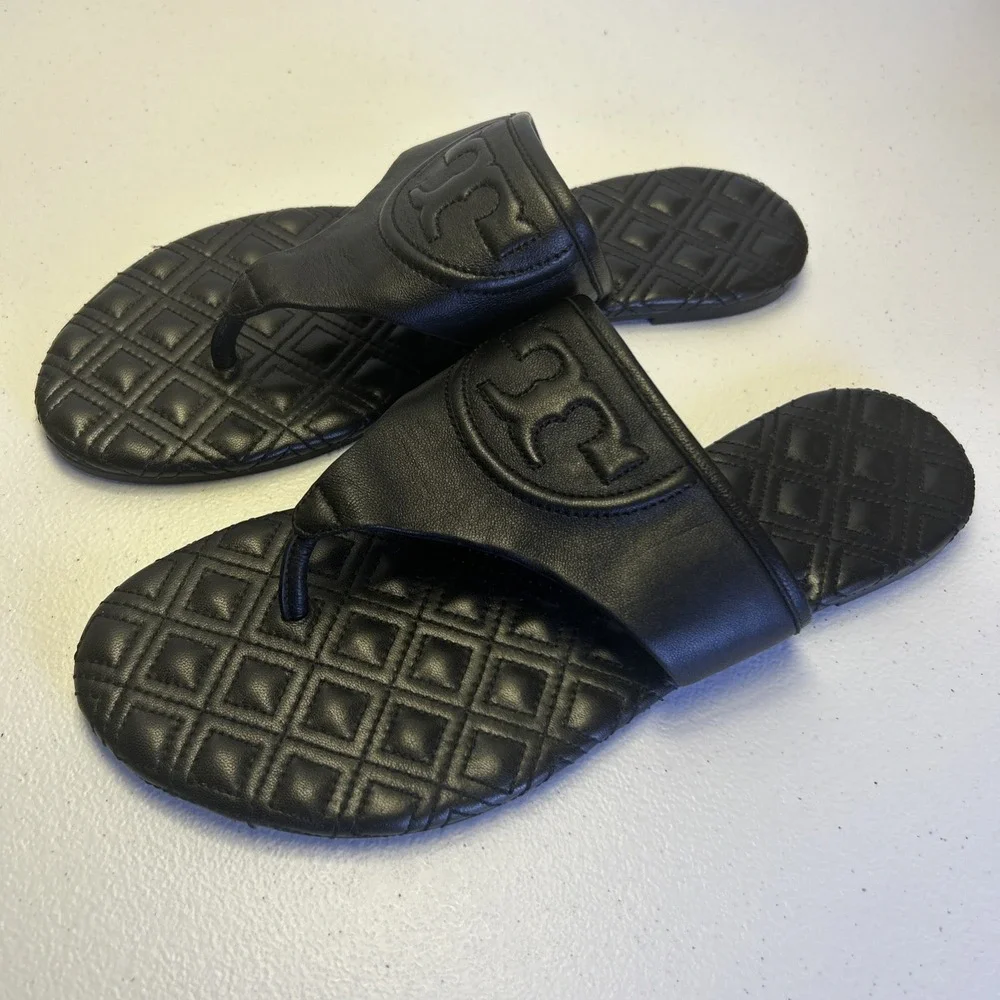 Tory Burch Fleming Flat Thong Sandal Black Quilted Leather Women's Size 8 / 38